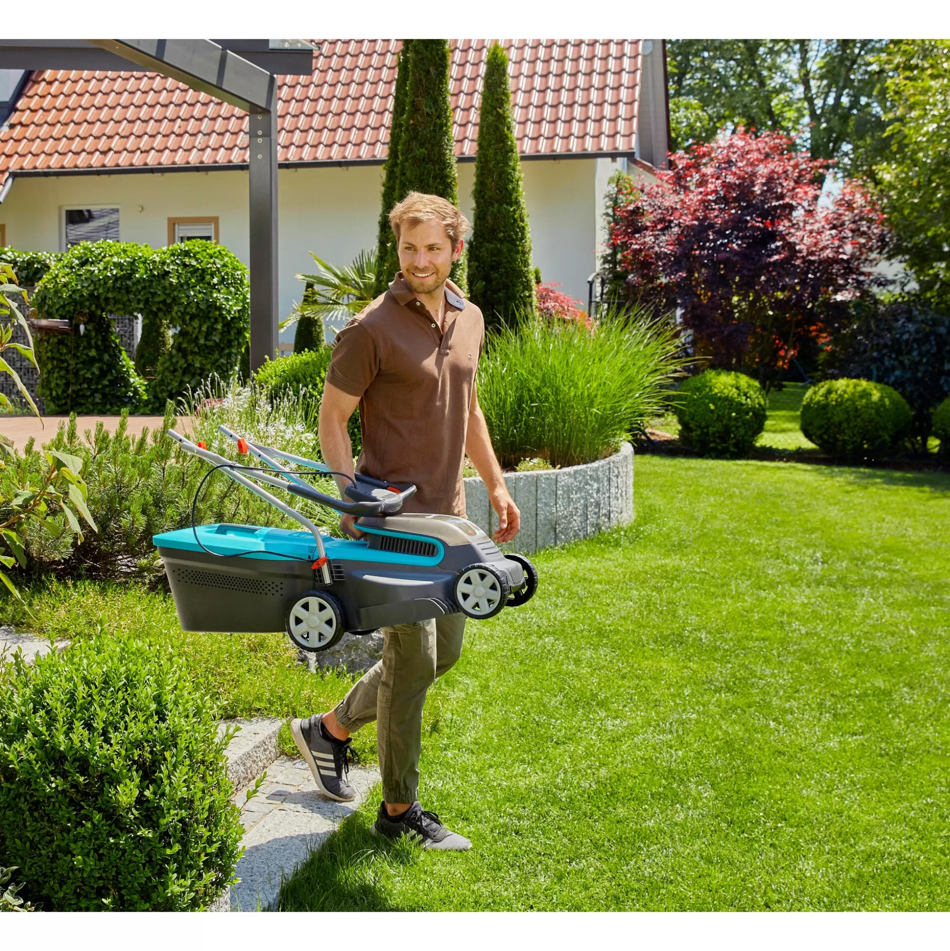 Tondeuse sans fil Gardena Powermax 32/36V P4A Solo - Coupe précise et autonomie longue durée pour jardin parfait