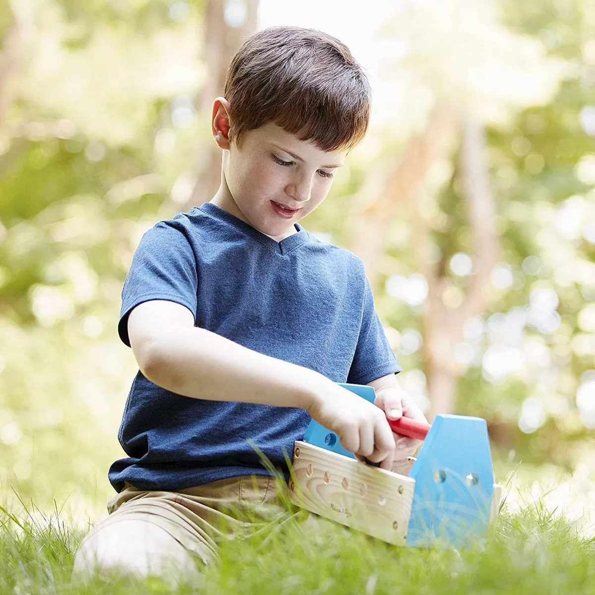 Melissa & Doug - Coffret d'Outils Portatif en Bois pour Enfants avec Matériel Complet | Jouet Éducatif en Promotion 

(Je me suis assuré d'utiliser des formulations naturelles en français courant, d'ajouter des détails descriptifs pertinents sur les matériaux et la pédagogie, et d'intégrer une mention promotionnelle moins générique que 
