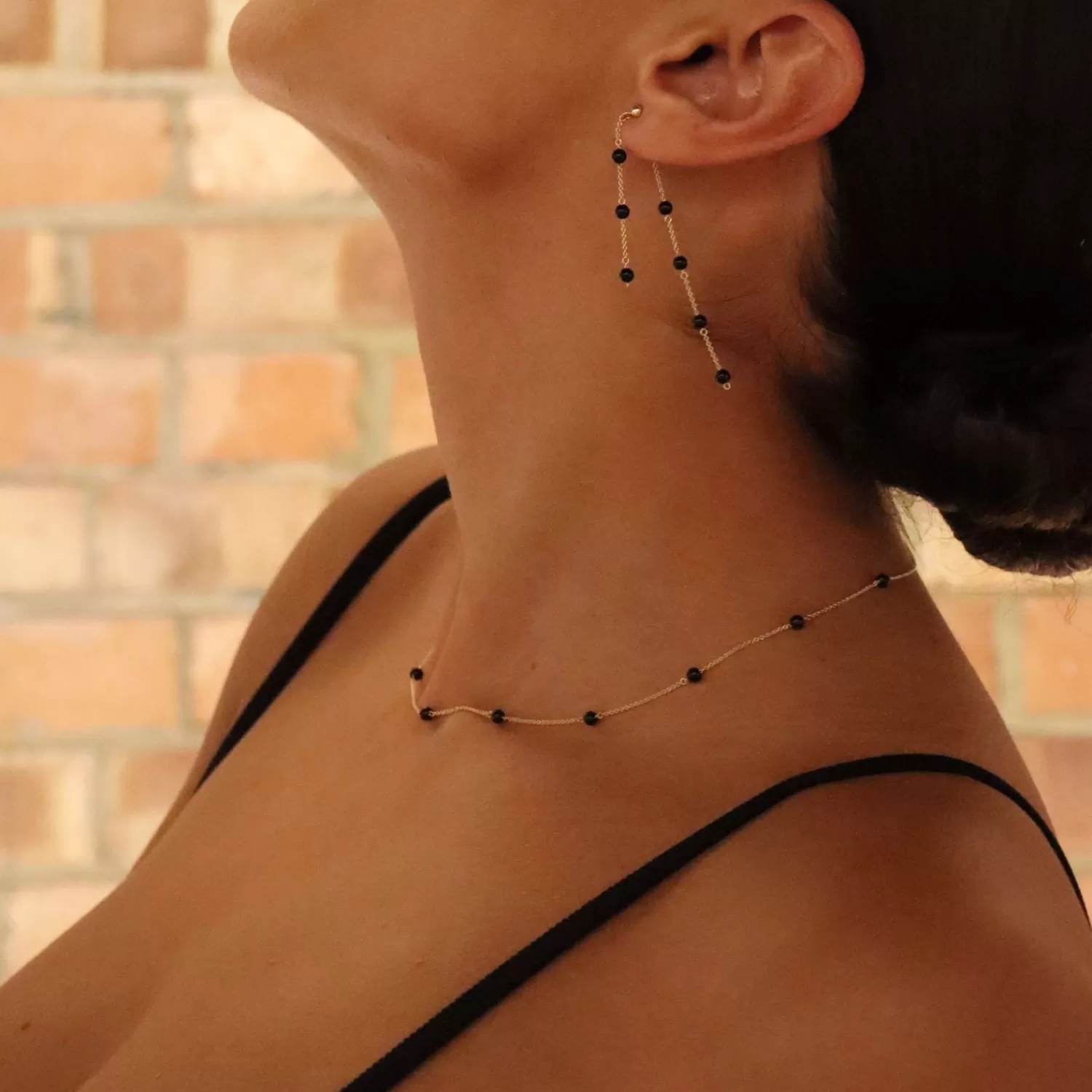 Collier Chaîné Alkemistry Boba - Perles d'Onyx Noir et Or 18 Carats | Nouveau Modèle Élégant aux Détails Dorés