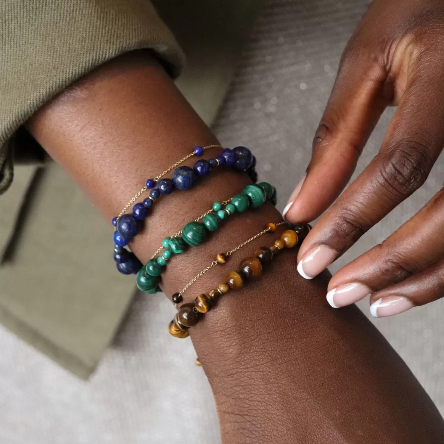 Bracelet Chaîne en Or 18 Carats avec Perles d'Œil de Tigre - Collection Exclusive Alkemistry Boba