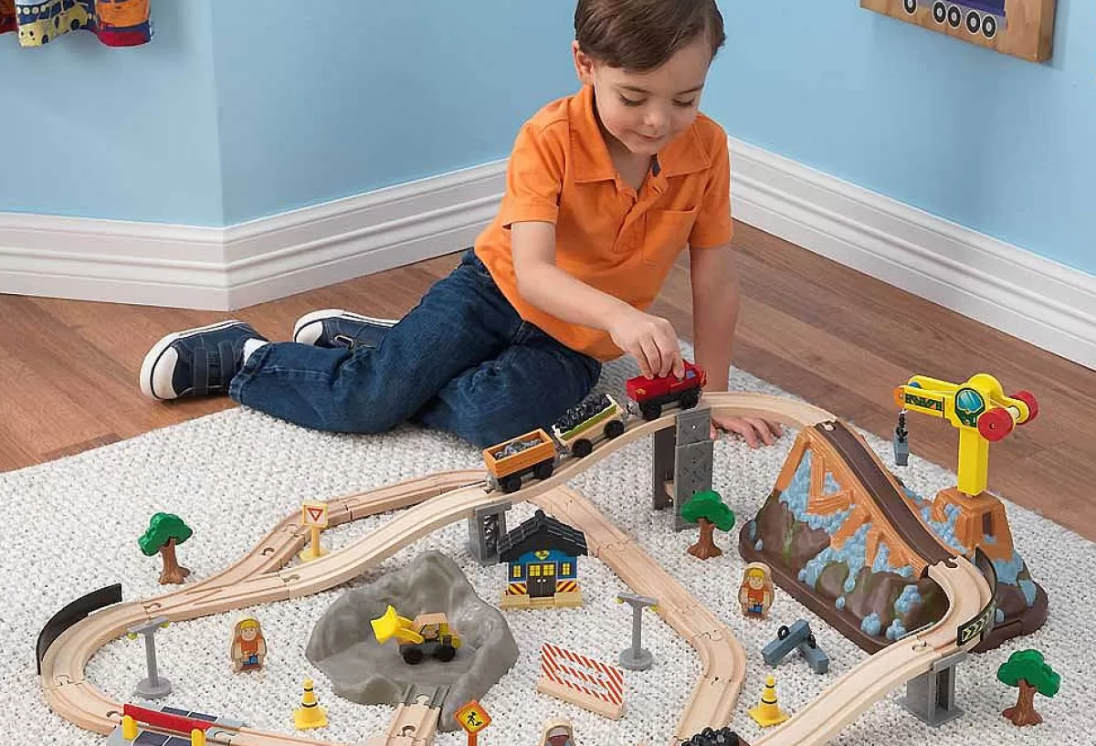 Kidkraft - Chemin de Fer Éducatif en Bois avec Accessoires | Jouet Évolutif pour Enfants 3+ Ans | Set de Construction Créatif