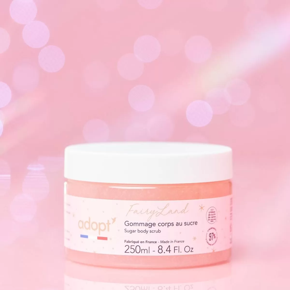 Éclat Féerique - Gommage Enrichissant pour une Peau Radieuse et Légère 

(：