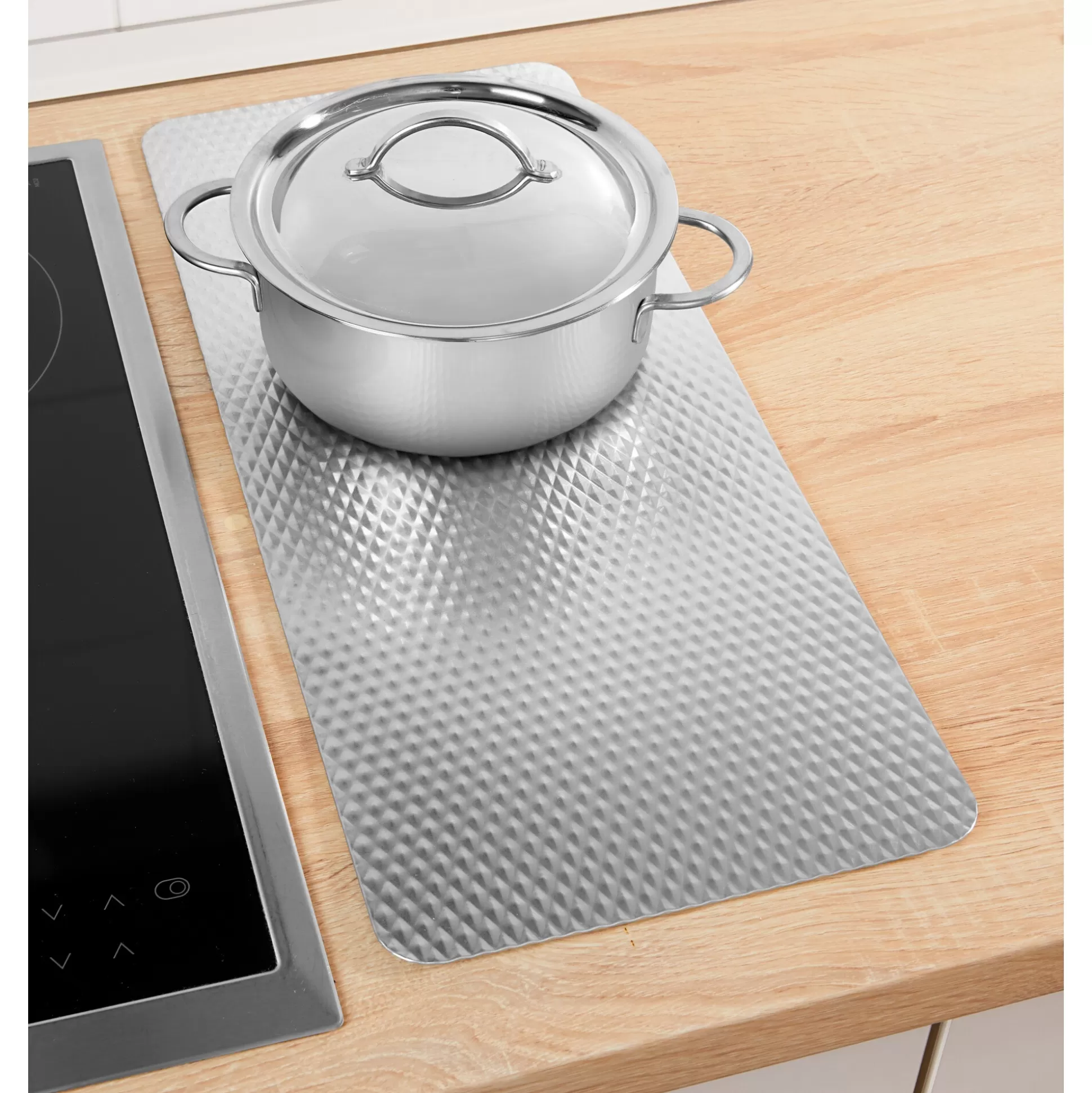 Plaques de protection thermique avec tapis isolant réutilisable pour four