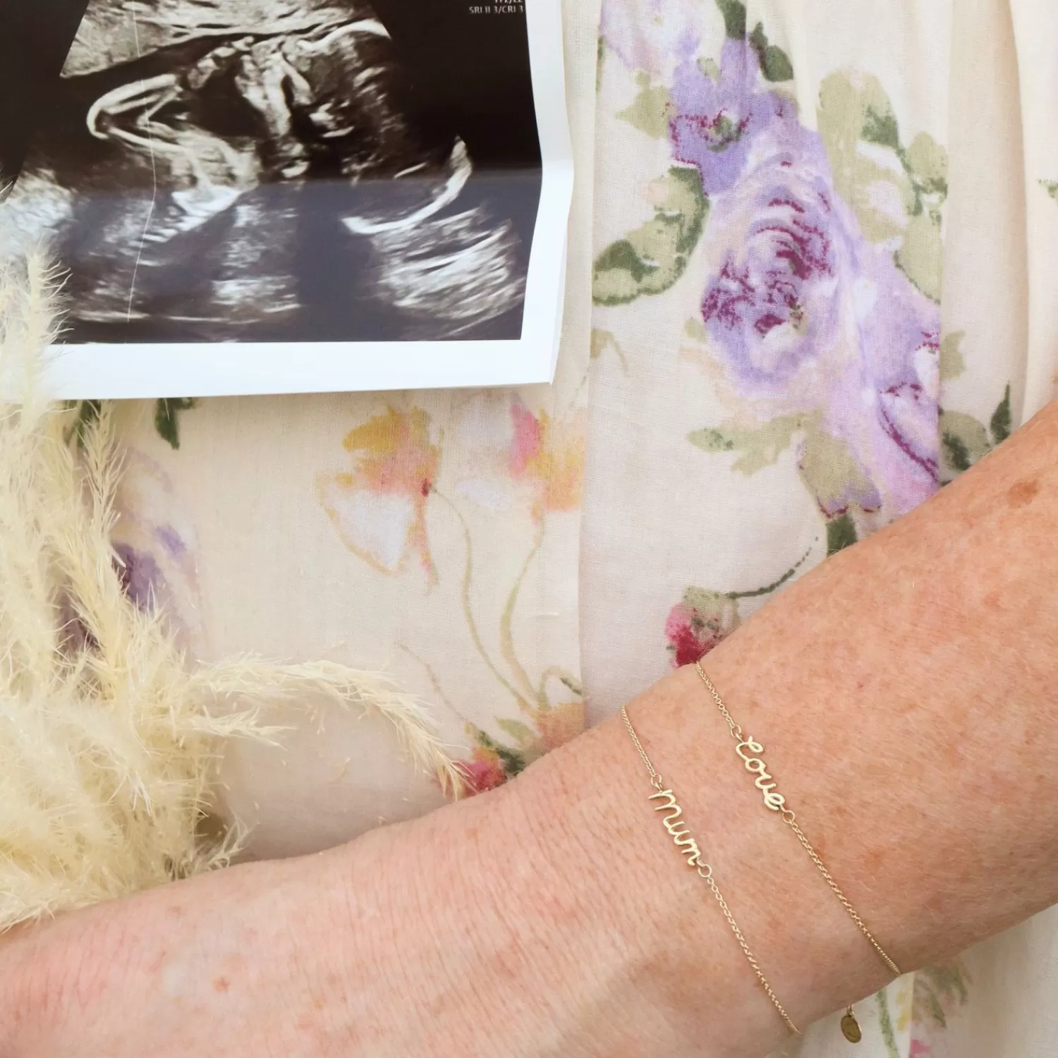 Bracelet Maman & Bébé en Or 18 Carats - Amour Éternel par Alkemistry (Collection Exclusive, Élégant à petit prix)