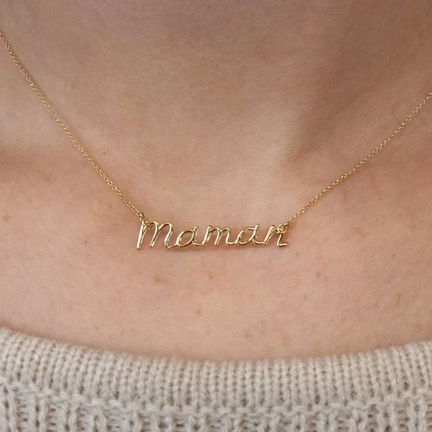 Collier Maman Édition Spéciale en Or 18K par Alkemistry - Pièce Exclusive de Luxe