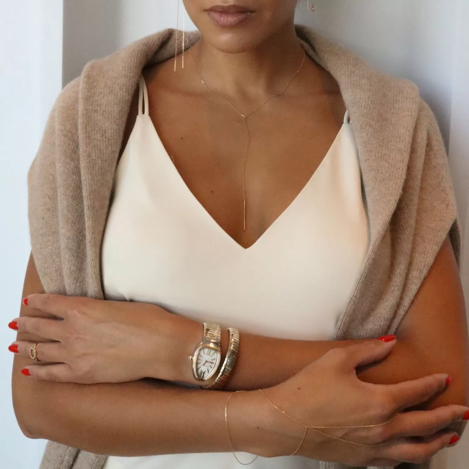 Lariat Doré Alkémia - Collier sautoir or 18 carats avec chaîne barrette et reflets nacrés | Promotion exclusive