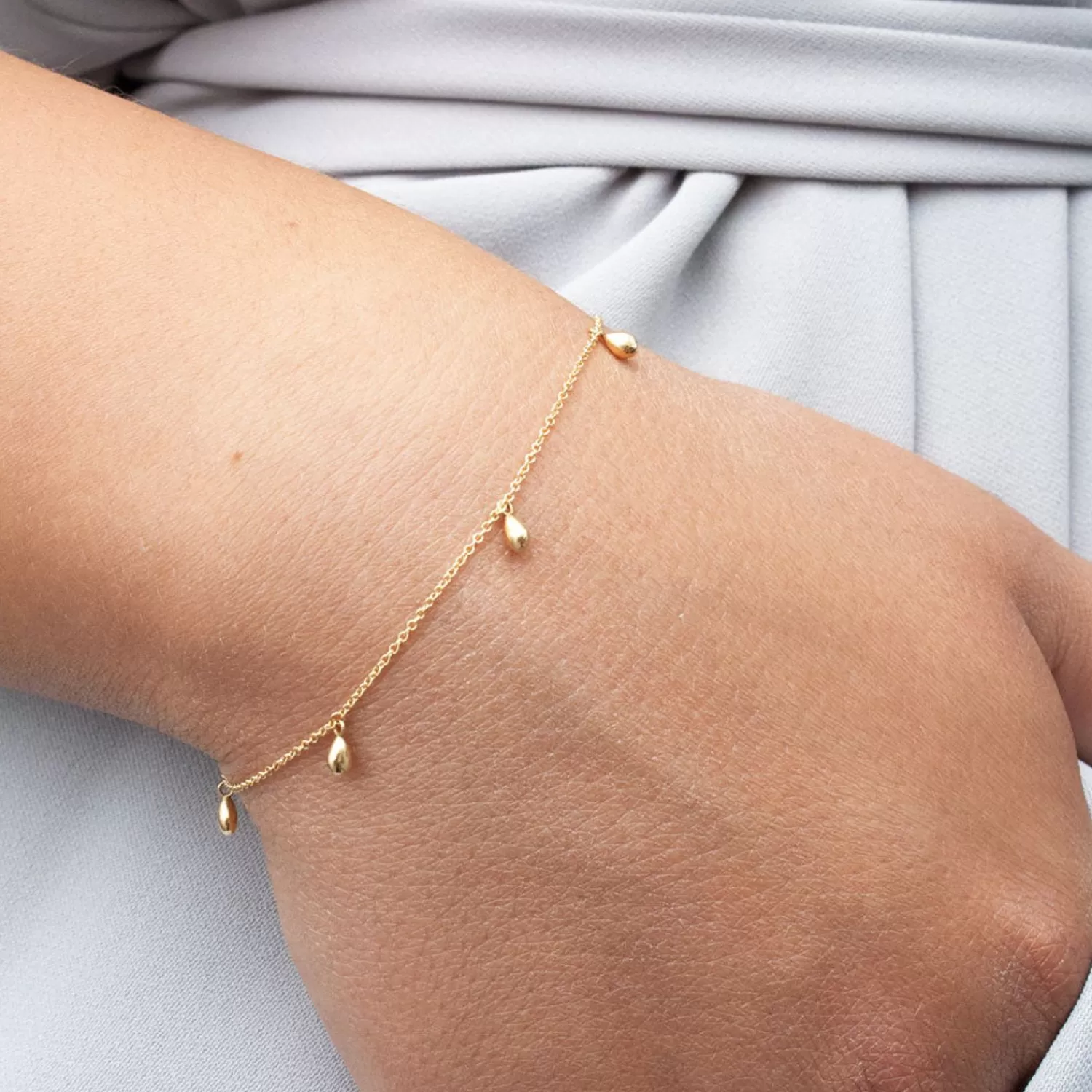 Bracelet Alkemistry • Or 18 carats • Perles irisées multicolores • Éclat nacré nude • Promotion exclusive