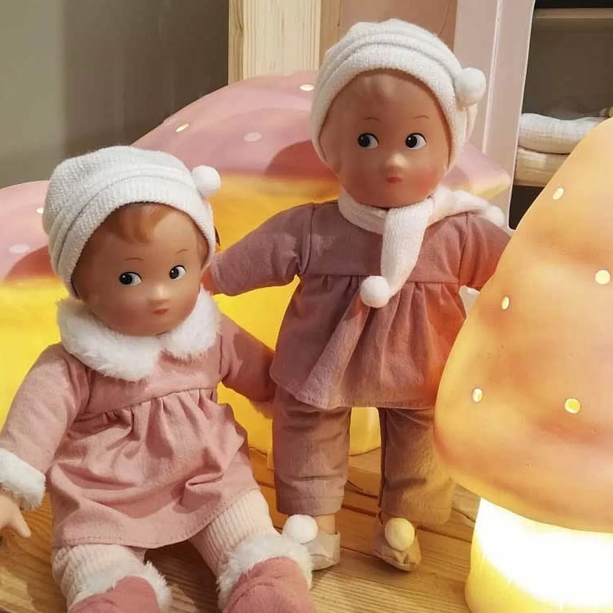 Poupée Vintage Juliette 32cm - Élégance Rétro en Exclusivité | Promotion Exceptionnelle À Saisir