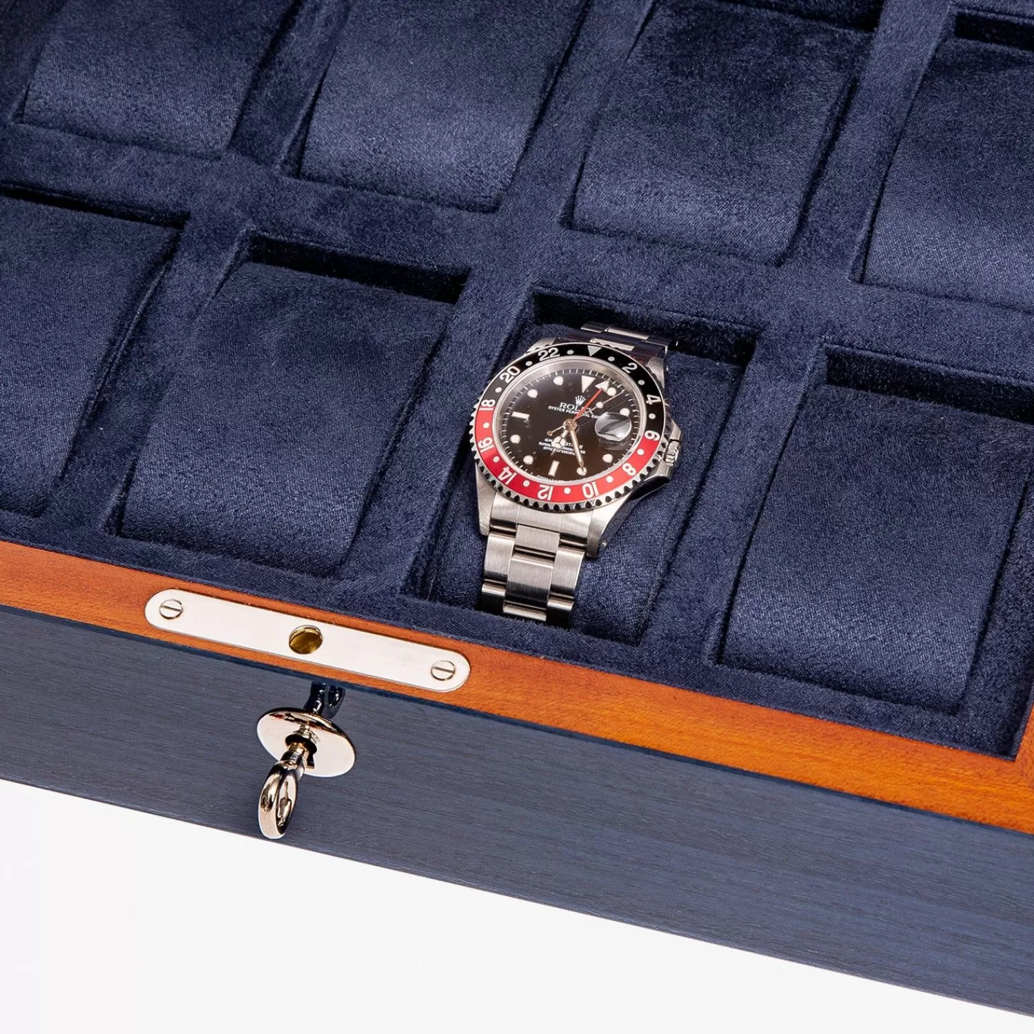 Élégance Intemporelle - Écrin à Montres Alkemistry Héritage Chroma VIII en Bleu Marine | Promotion Exclusive