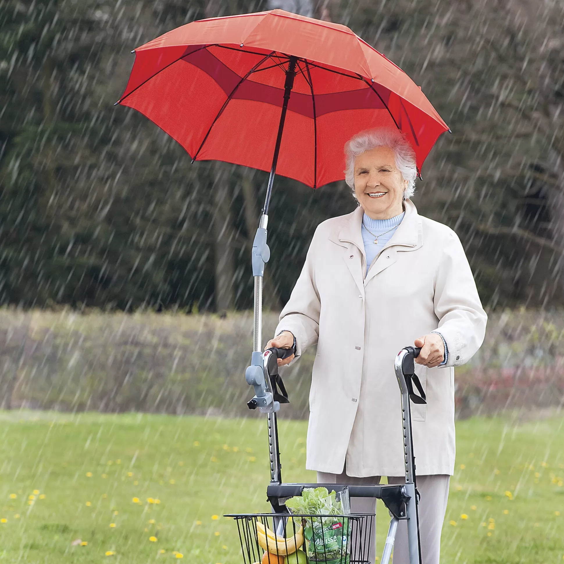 Déambulateur pliable avec parapluie intégré - Modèle Rouge Élégant par Rolko Kohlgrüber