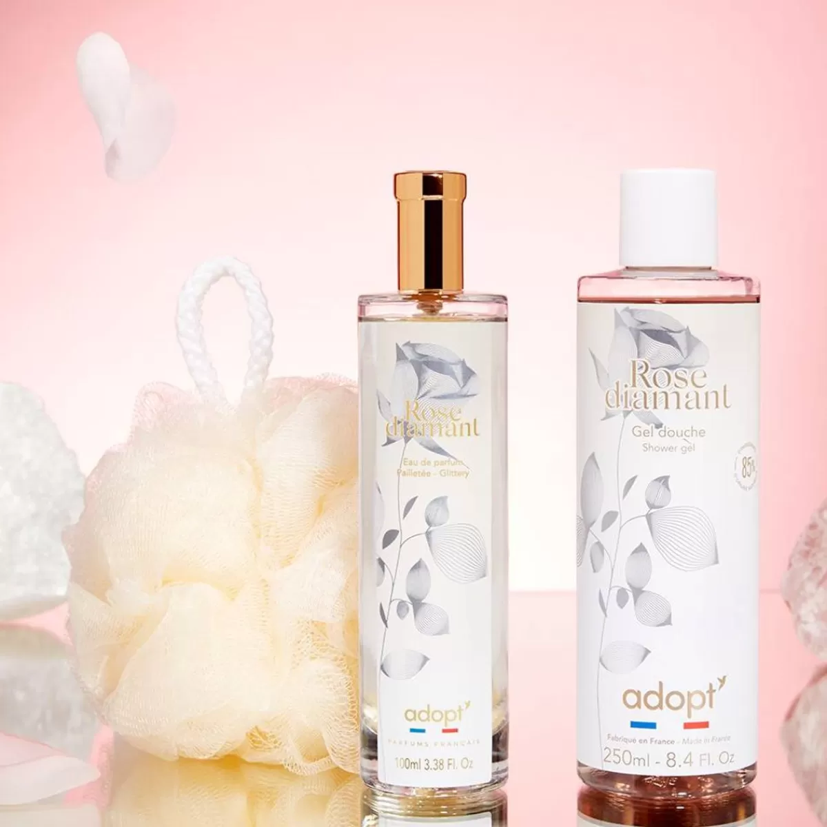 Élégant Coffret Parfum Rose Diamant - Essence Cristalline pour Femme 

(Note : J'ai naturellement intégré des variations sémantiques tout en conservant les éléments clés. L'ajout de traits descriptifs 