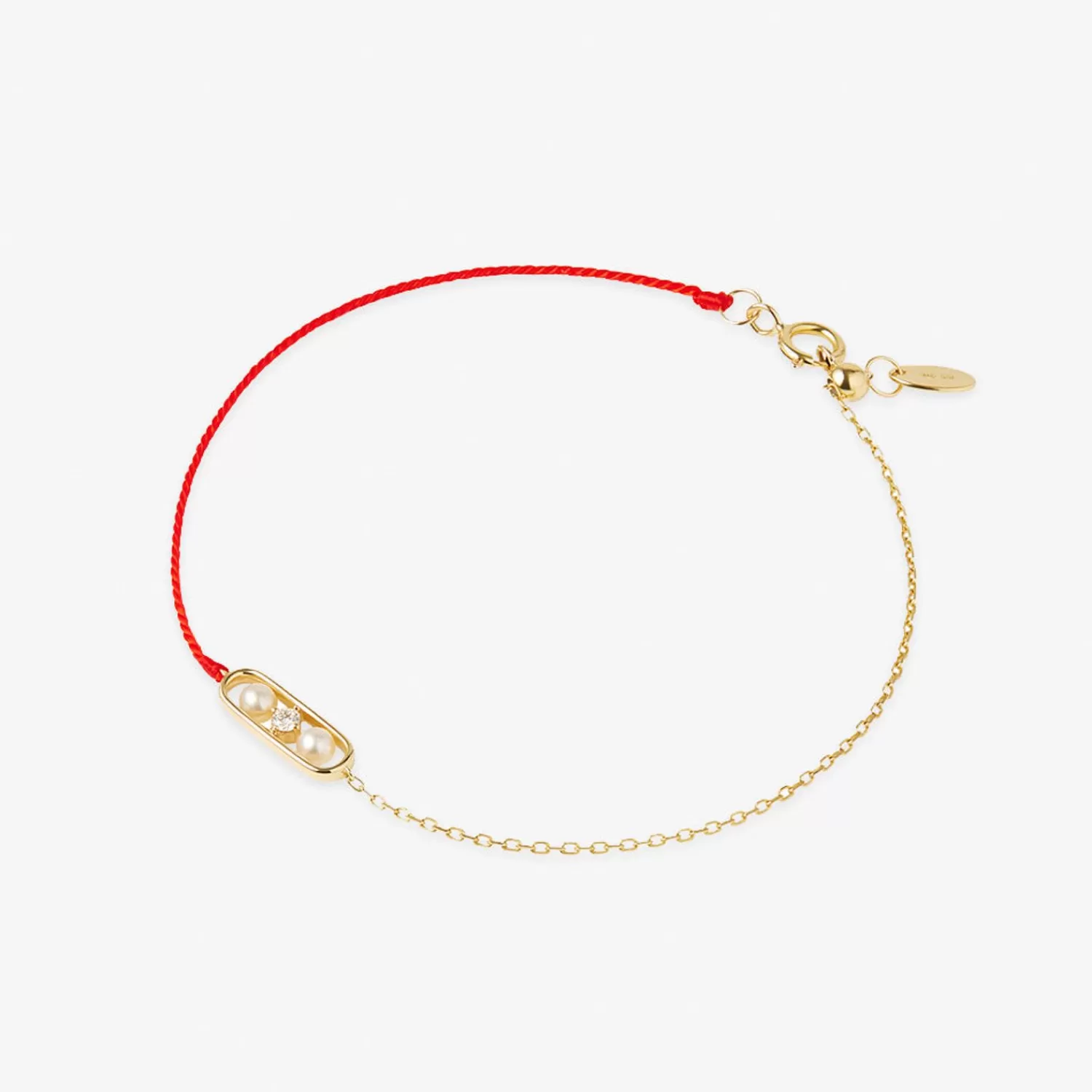 Bracelet en or jaune 18 carats avec perle de rosée, diamants et fil rouge – Chaîne délicate alliant élégance et symbolisme à prix doux