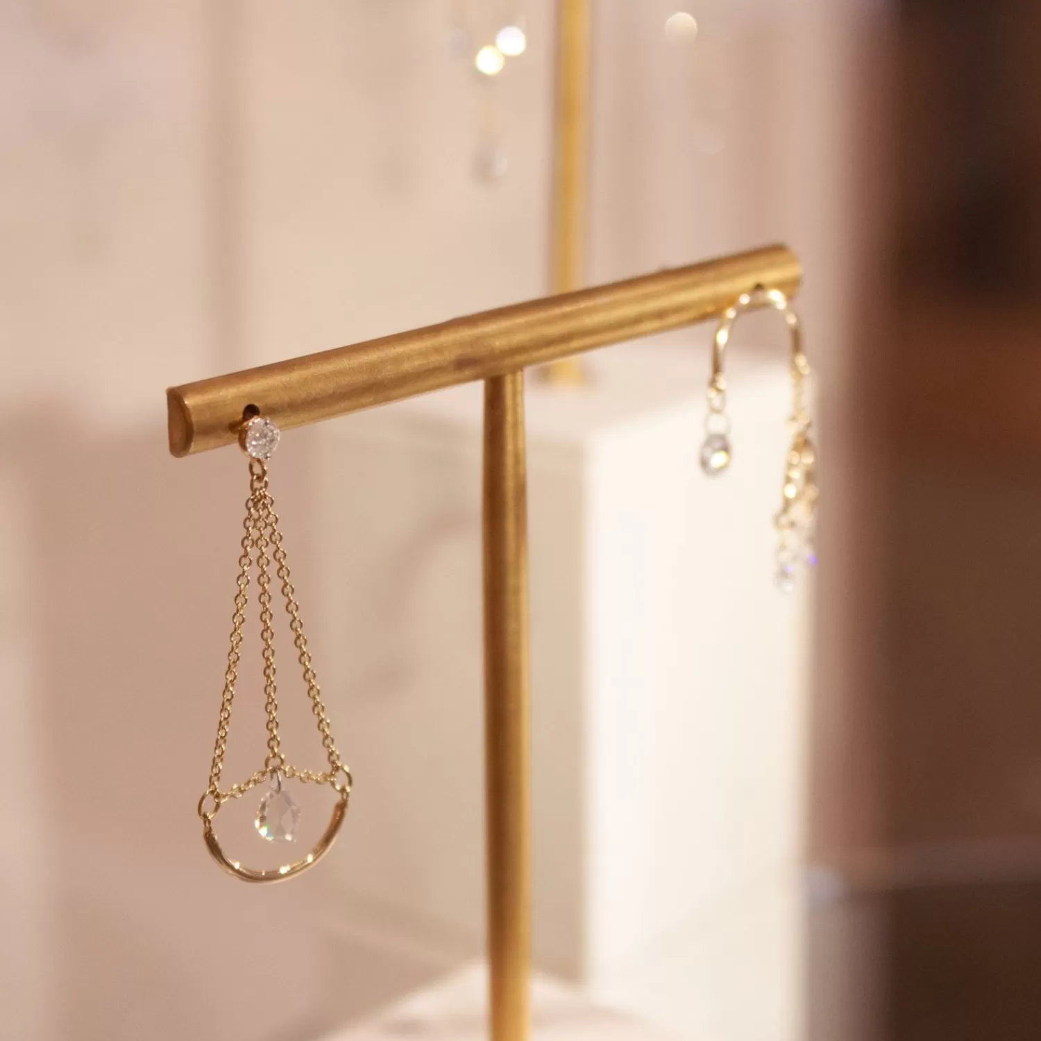 Boucles d'oreilles pendantes Alkemistry Suncatcher - Or 18 carats avec diamant taille rose (Pièce unique) - Promotion exceptionnelle