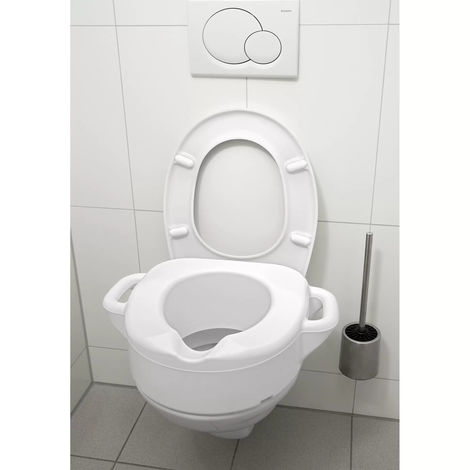 Surélévateur WC sécurisé avec double accoudoirs - Solution ergonomique B&B pour salle de bain accessible