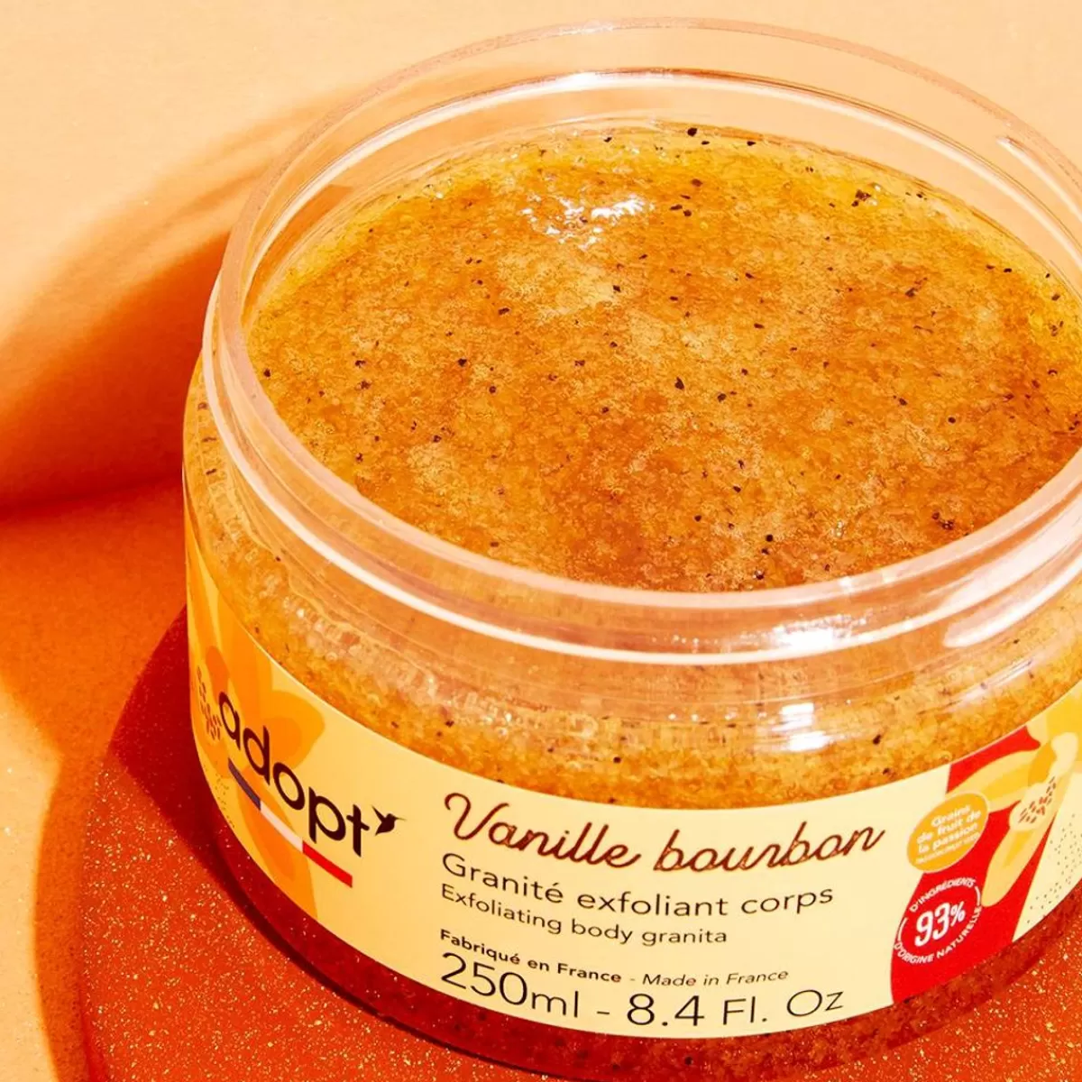 Gommage Nourrissant à la Vanille Bourbon & Beurre de Karité – Élixir Sensoriel pour une Peau Veloutée