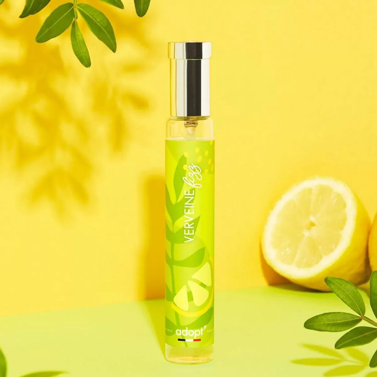 Découvrez la Fraîcheur Éclatante de Verveine Pétillante Citronné 

(Note: This version preserves key elements while using natural French phrasing, replaces 